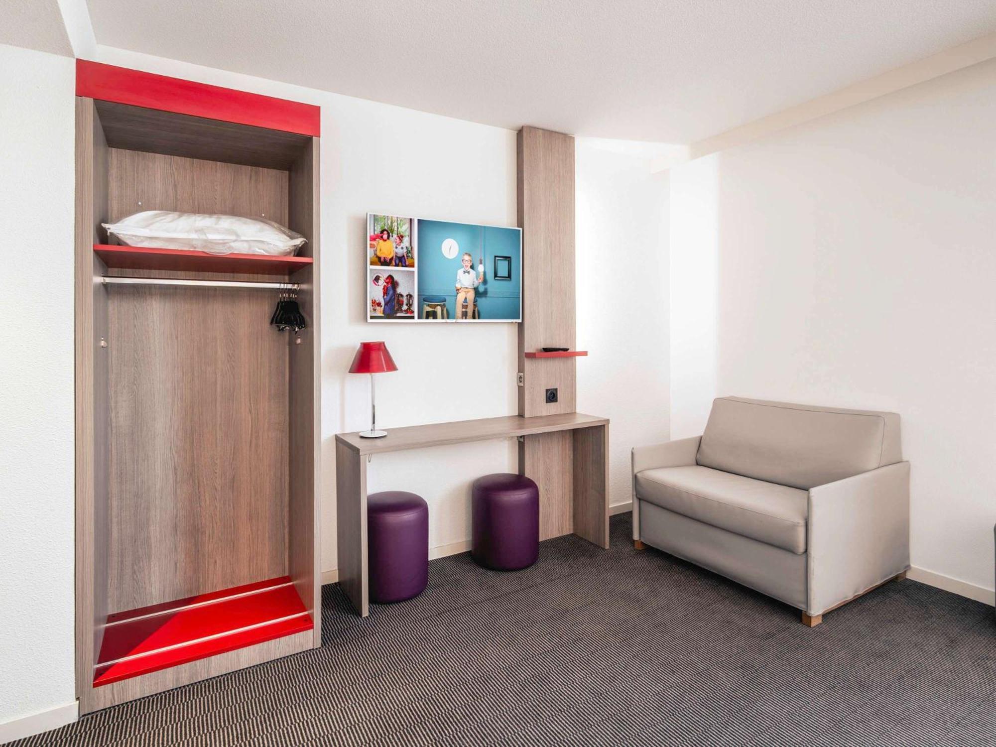 Ibis Styles Toulouse Cite Espace Esterno foto